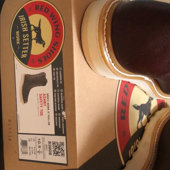 Red Wing Irish Setter brand steel toe work boots - Picture 5 of 5